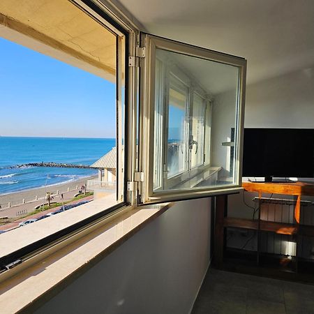 Attico Granelli Di Sabbia Apartment Lido di Ostia Bagian luar foto