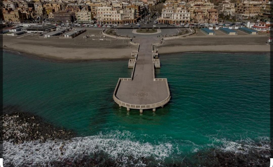 Attico Granelli Di Sabbia Apartment Lido di Ostia Bagian luar foto